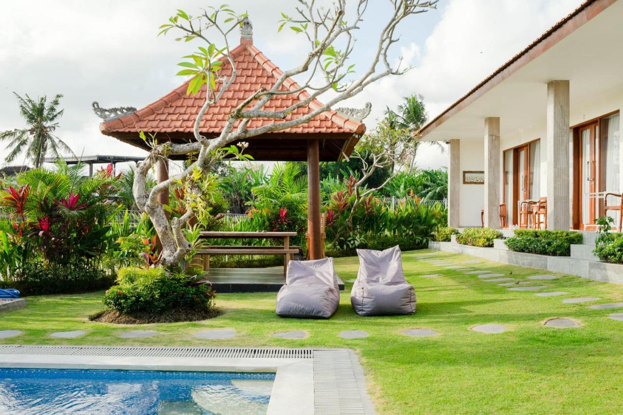 Rara Guesthouse Canggu Exterior foto